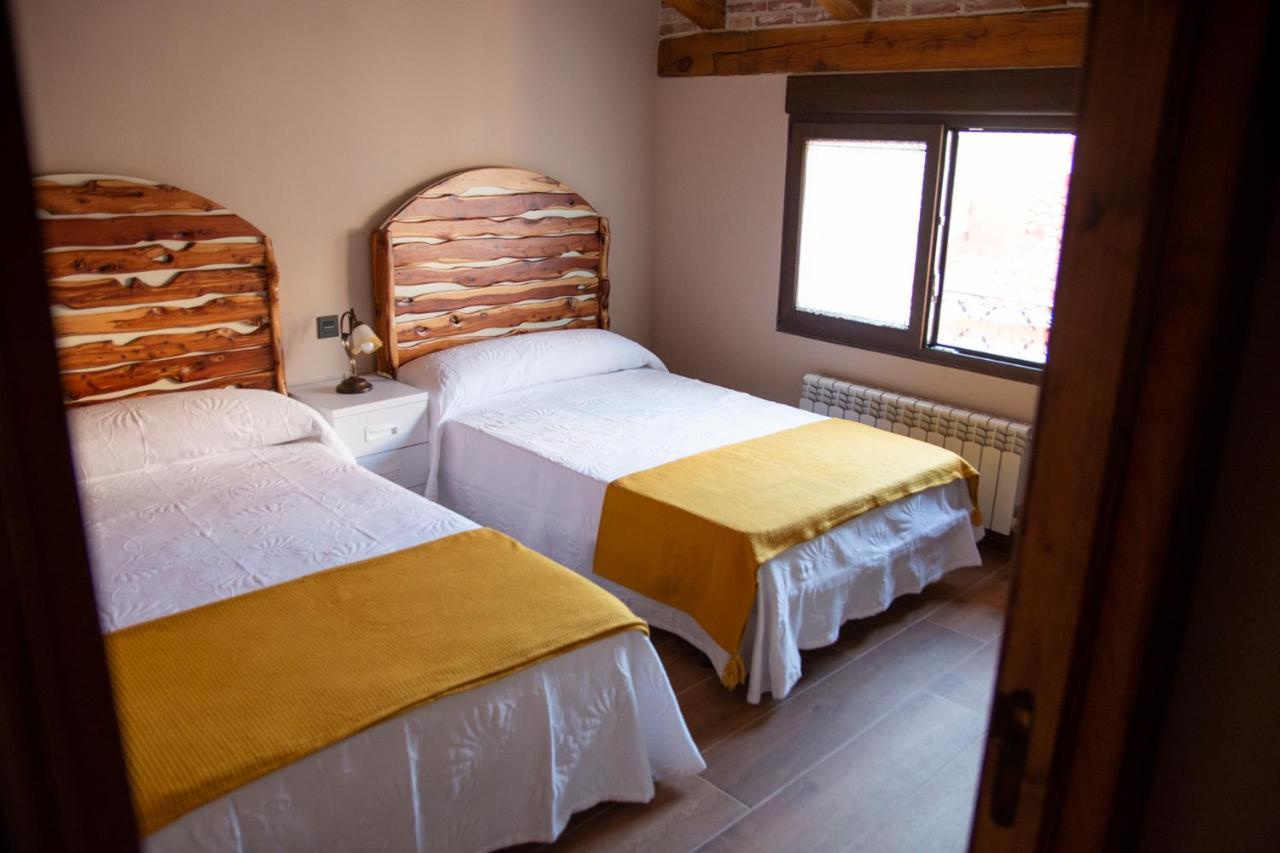Casa Rural Zacarias Sardon De Duero 外观 照片